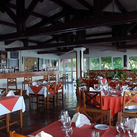 Allamanda Hotel Antsiranana Bagian luar foto